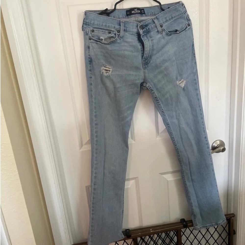 Hollister Light Wash Distressed Straight Leg Jeans